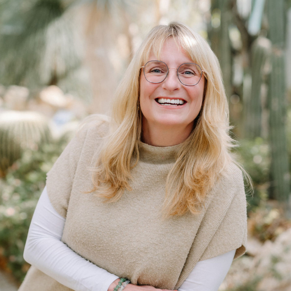 Daliah Immel, Systemische Aufstellung, Gruppenaufstellung Wiesbaden, Hypnose für Frauen, Psychologische Beratung Rhein-Main-Gebiet. Mainz